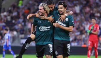 Chivas vence a Monterrey y le quita el invicto