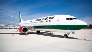 Demandan a Mexicana de Aviación en EU por más de 800 mdd, según Bloomberg