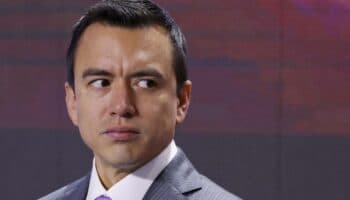 Ecuador avala al Ejército contra crimen organizado y rechaza reformas económicas de Noboa