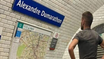 París 2024: Dan nombres 'olímpicos' a estaciones del metro parisino | Video