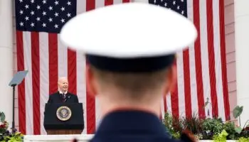 Biden da permiso 'en secreto' a Ucrania para atacar Rusia con armas estadounidenses: 'Politico'