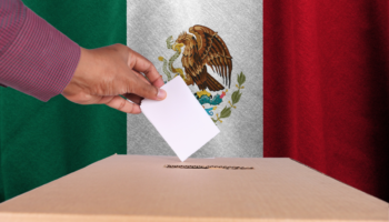 ¿Qué está en juego en las elecciones más grandes en la historia de México?