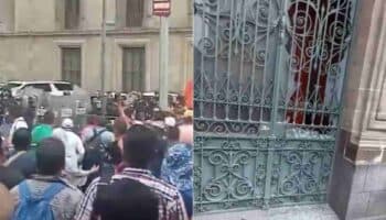 Videos | CNTE se enfrenta contra policías y rompe vidrios de Palacio Nacional