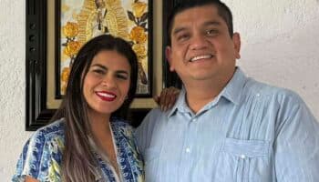Wendolin Solís, viuda de Alfredo Cabrera, lo sustituye como candidata en Coyuca de Benítez