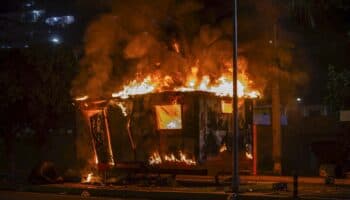 La violencia 'está latente' en Venezuela y puede desbordarse 'en cualquier momento': académica | Video