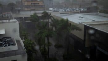 'Beryl' ya se dirige a México e Islas Caimán tras azotar Jamaica