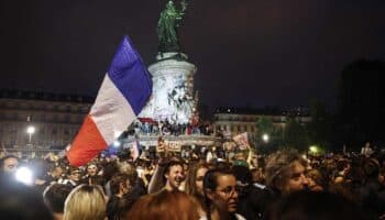 La izquierda francesa designará esta semana un primer ministro para gobernar sin Macron