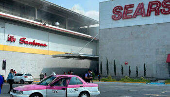 Video | Se incendia Plaza Las Américas en Ecatepec