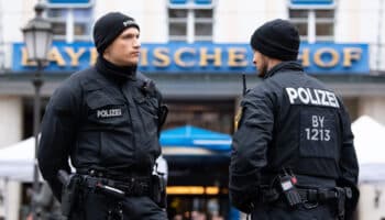 Detienen a presunto terrorista y miembro del Estado Islámico en Alemania