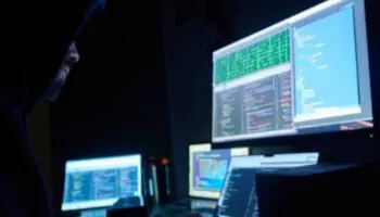 ¿Sheinbaum cederá a la extorsión de piratas informáticos tras hackeo a su Consejería Jurídica?