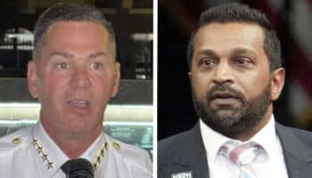Trump anuncia al sheriff Chad Chronister en la DEA y a Kash Patel en el FBI