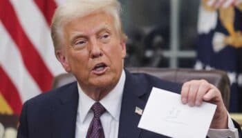 México y Canadá podrían entrar en recesión si se prolongan aranceles de Trump: economistas