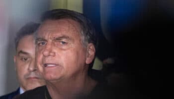 Pide Bolsonaro pasaporte y permiso para asistir a investidura de Trump