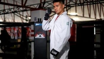 UFC | David Martínez, el médico del IMSS que noqueó en el round 1 de su debut