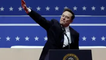 ¿Saludo nazi? El polémico gesto de Musk durante la investidura de Trump