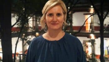 Ana Elena Mallet revindica el diseño hecho por mujeres en su nuevo libro