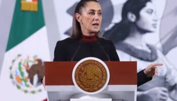 Sheinbaum anuncia 35 mil empleos junto al CCE para ‘paisanos deportados’