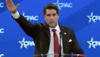 Sheinbaum se lanza contra Verástegui: Su política no tiene 'asidero' en México