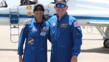 Los astronautas atrapados en la Estación Espacial regresarán a la Tierra el martes