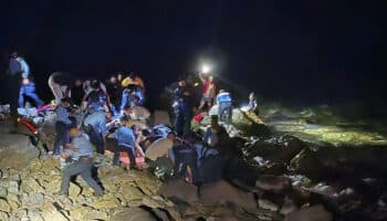 Avión cae al mar y deja 12 muertos en Honduras