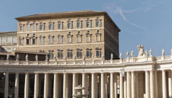 ¿Quiénes son los mexicanos que participarán en el cónclave que elegirá al sucesor de Francisco?