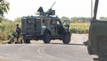 17 presuntos sicarios detenidos por explosión de 'narcomina' en Michoacán | EFE
