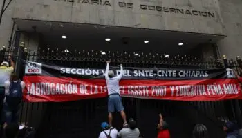 Gobierno federal advierte que no habrá nuevas propuestas a la CNTE; reitera oferta de reducción gradual en edad de jubilación