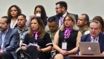 Presencia militar inédita en sesión del INE genera controversia