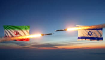 Irán acusa a Israel de lanzar ataques contra su territorio tras el inicio del alto al fuego