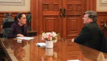 Sheinbaum recibe a subsecretario de Estado de EU Landau en Palacio Nacional