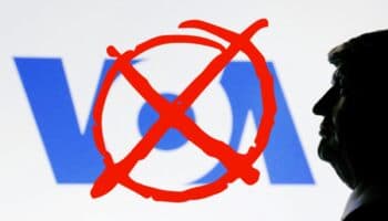 Trump exige cierre definitivo de Voice of America; lo acusa de ser vocero demócrata