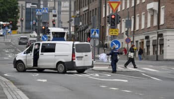 Cuatro heridos en apuñalamiento múltiple cerca de centro comercial en Finlandia