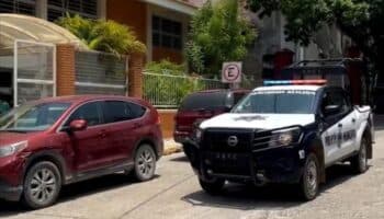 Sujetos armados asaltan primaria en Oaxaca; se llevan más de 80 mil pesos