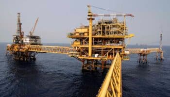 Producción petrolera de Pemex sigue en declive por falta de hallazgos relevantes