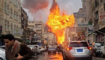 Israel destruye el Palacio Presidencial de Yemen