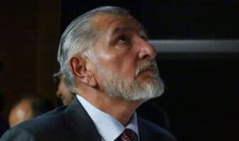 Denunciaron huachicol en botellas, sin IVA y sin facturas en gobierno de Adán Augusto: Montenegro