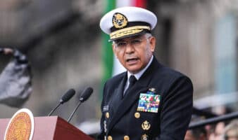 'Hubiera sido imperdonable callarlo': secretario de Marina defiende 'golpe de timón' contra huachicol