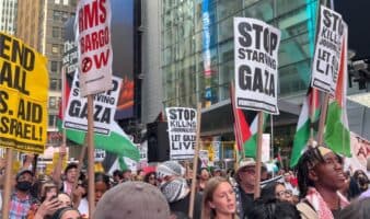 Unas 2 mil personas marchan en NY contra Benjamín Netanyahu y la guerra en Gaza
