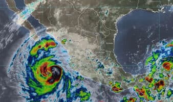 'Priscilla' se intensifica a huracán categoría 2 frente a las costas del Pacífico