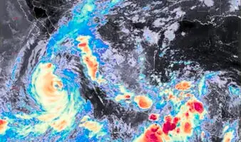 'Priscilla' se degrada a categoría 1; provoca lluvias intensas y oleaje elevado