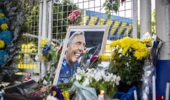 Esparcen cenizas de Miguel Ángel Russo en La Bombonera | Video