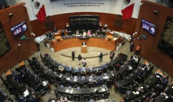 Senado aprueba reforma a Ley de Amparo; oposición denuncia efectos retroactivos