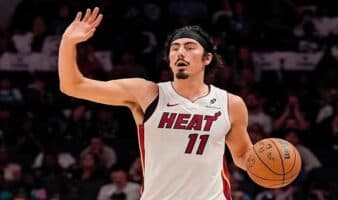 NBA: Comanda Jaime Jáquez victoria de Heat ante 76ers | Video