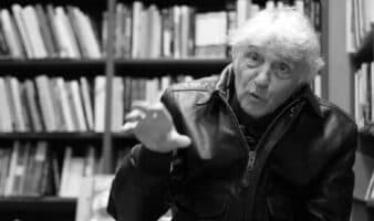 A los 89 años murió Armand Mattelart, un estudioso de la comunicación y su relación con la política