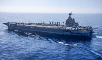 Grupo de ataque del portaaviones Ford incluye destructores con capacidad antiaérea y de misiles: Esquivel