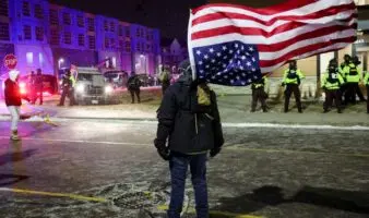 Tras asesinato de Alex Prietti, retirarán agentes de ICE de Minneapolis y llega Zar de la Frontera