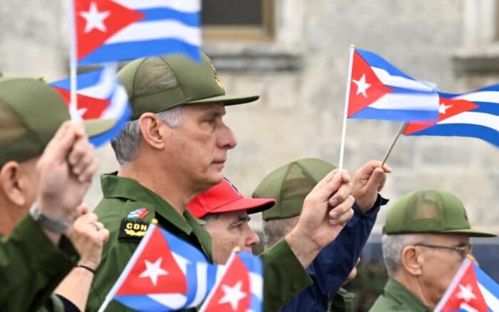 Cuba 'se defenderá con firmeza' frente a cualquier 'agresión terrorista'