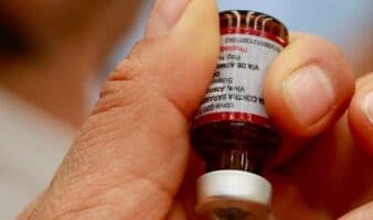 Suman 31 muertes por sarampión; más de 2 mil niños contagiados