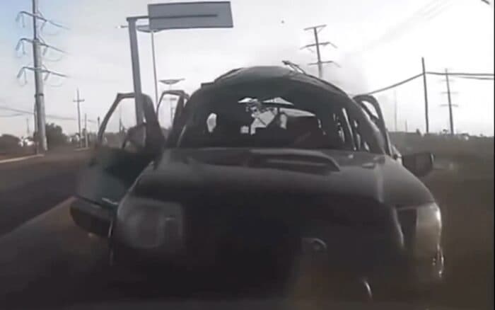 Camioneta explota en Tecámac; Fiscalía Edomex descarta 'coche-bomba'