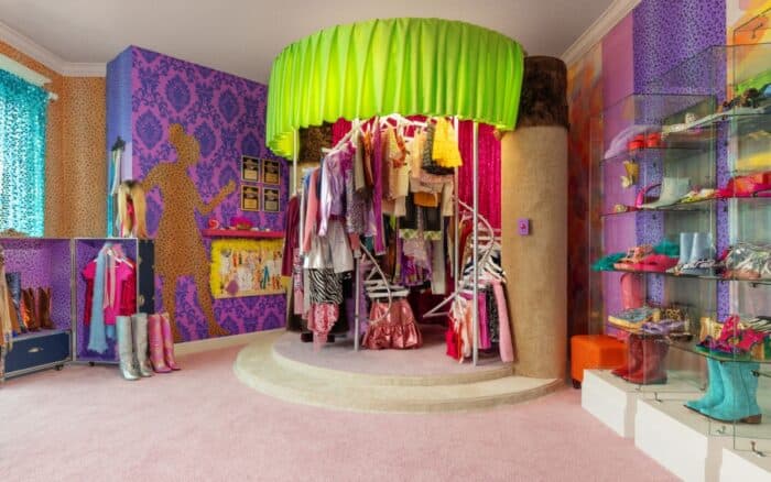 Airbnb pone en alquiler la icónica casa de 'Hannah Montana'